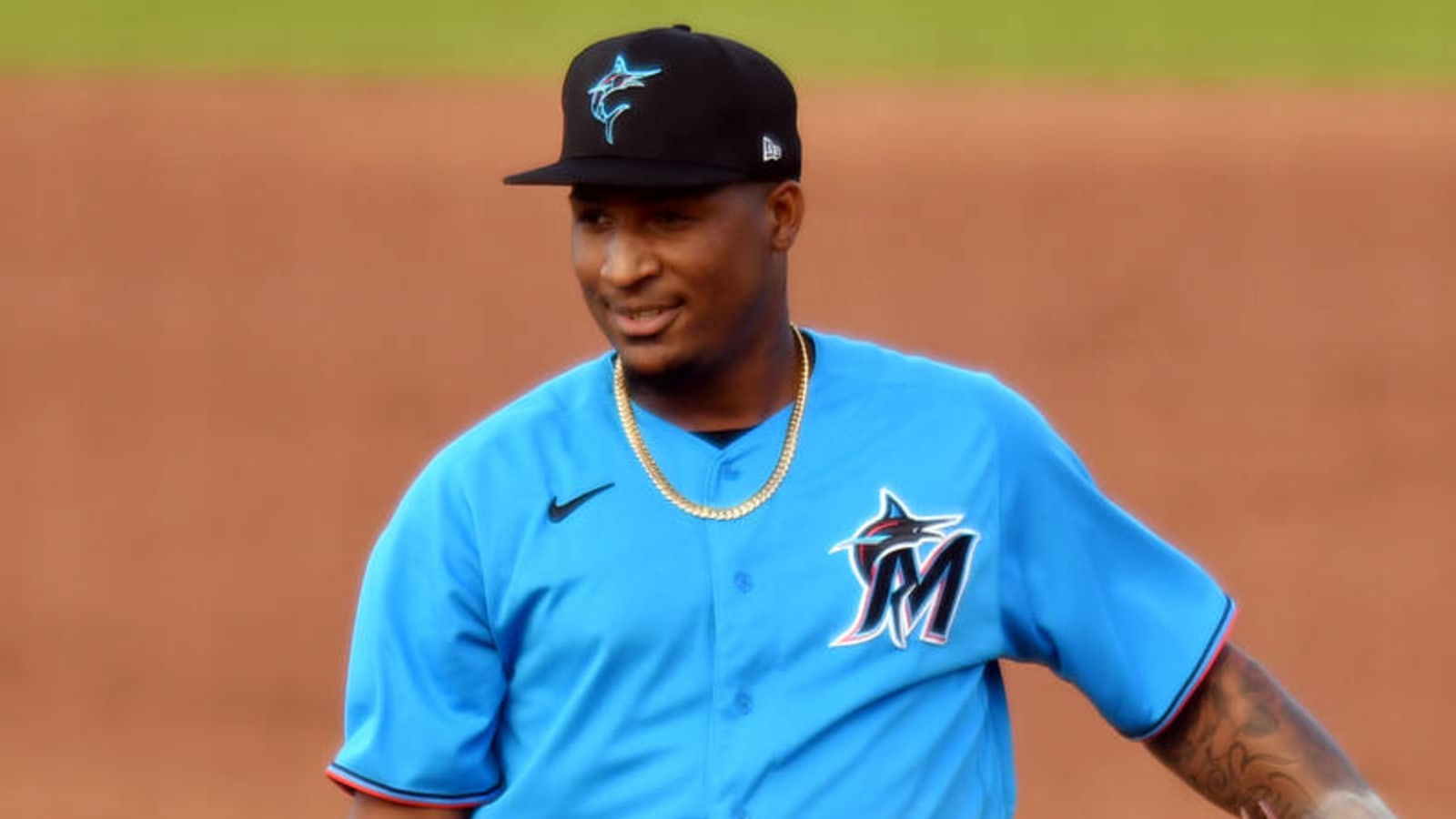 Marlins to option top pitching prospect Sixto Sanchez