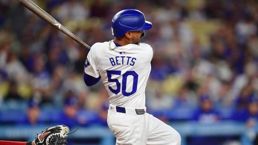  Mookie Betts Leads Dodgers Offense In Victory Against Nationals