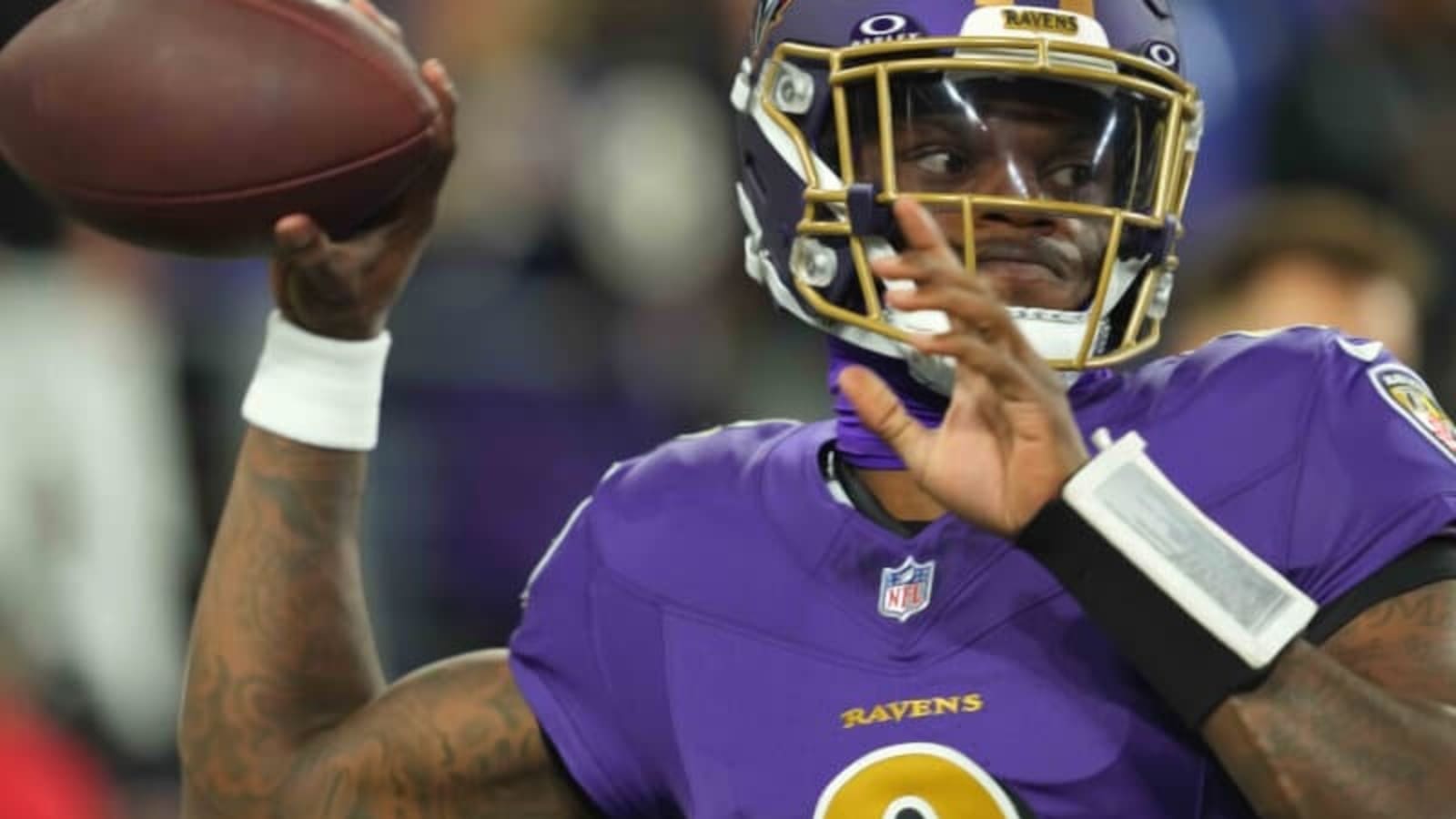 Baltimore Ravens Quarterback Lamar Jackson Makes History In Week 17