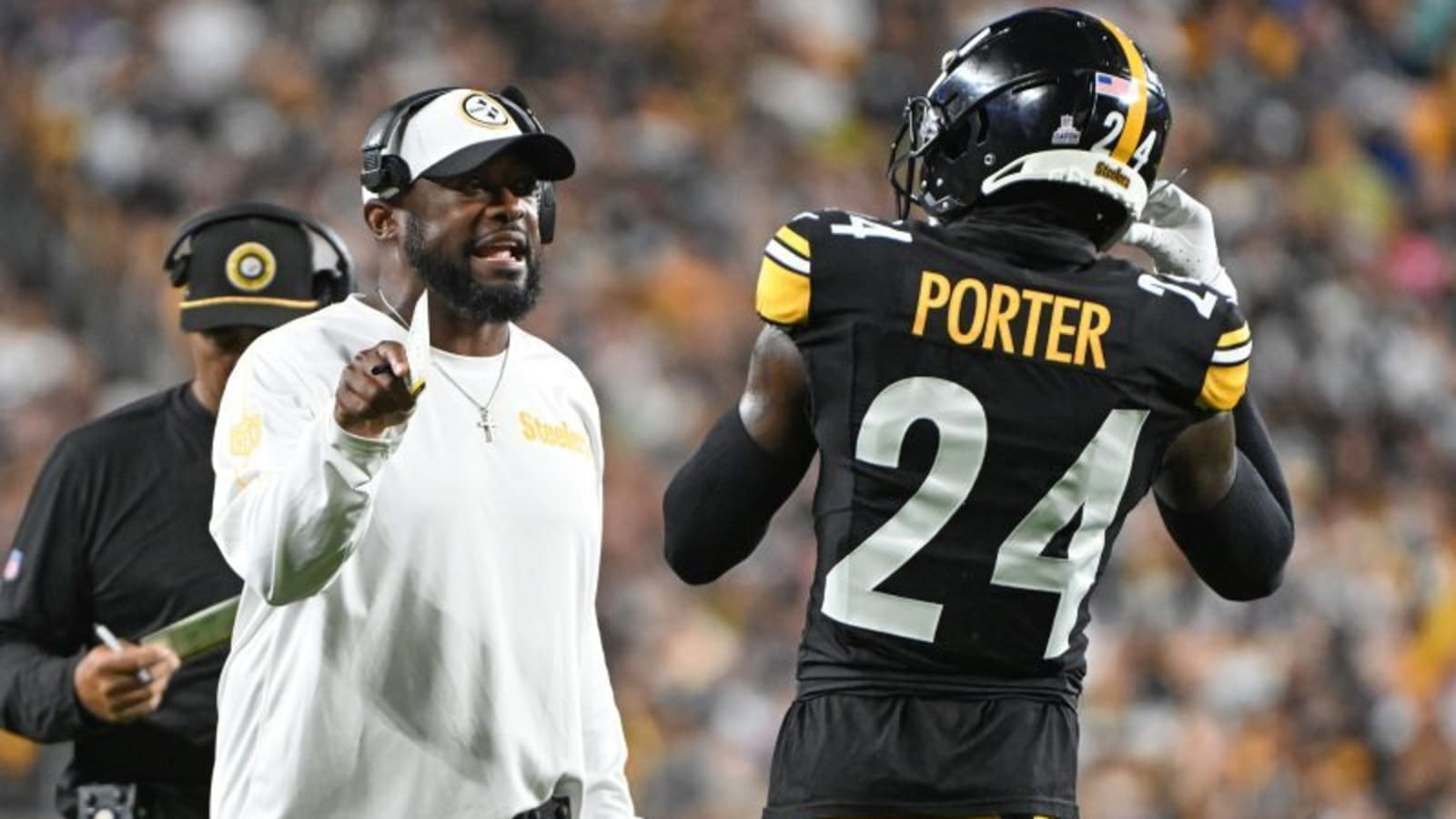 Pittsburgh Steelers Outlast Washington Commanders in Thrilling Week 10 Clash