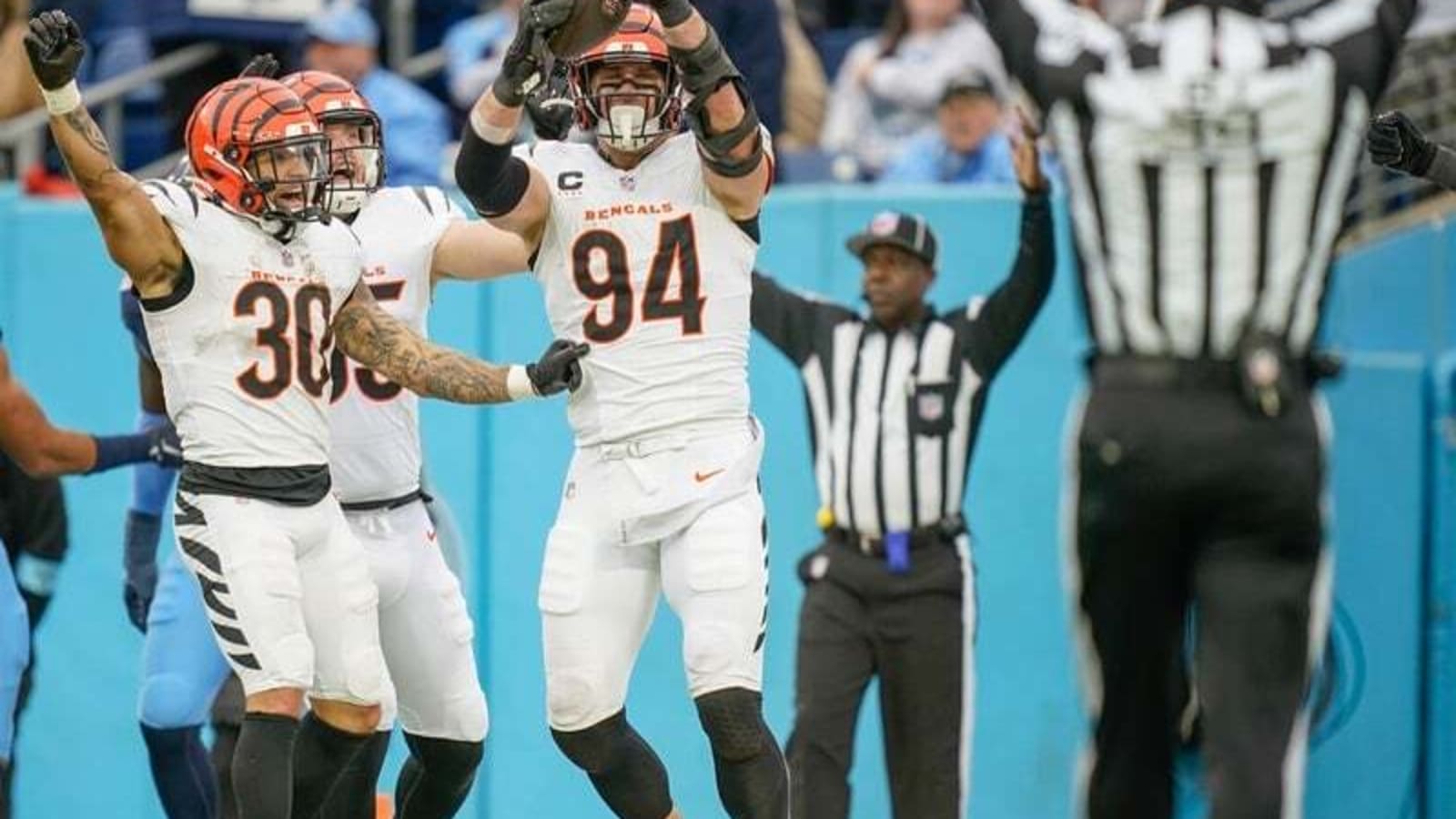 Cincinnati Bengals Defensive End Sam Hubbard Suffers Brutal Injury