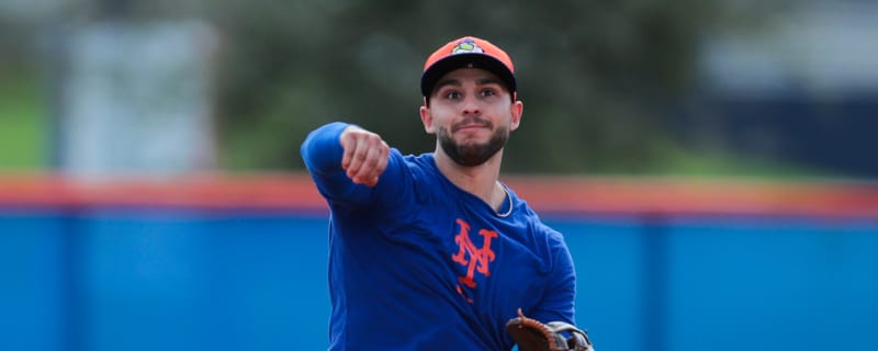New Mets signing facing lengthy absence after dislocating shoulder