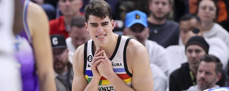 Luka Garza Discusses Iowa's 'Heartbreaking' Loss to Oregon: 'It's