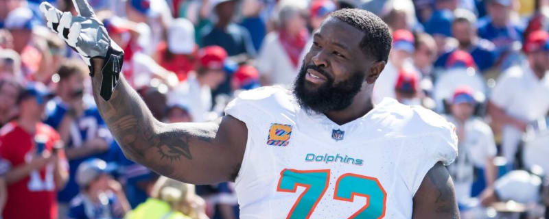 Dolphins' Terron Armstead, Jevon Holland out vs. Titans