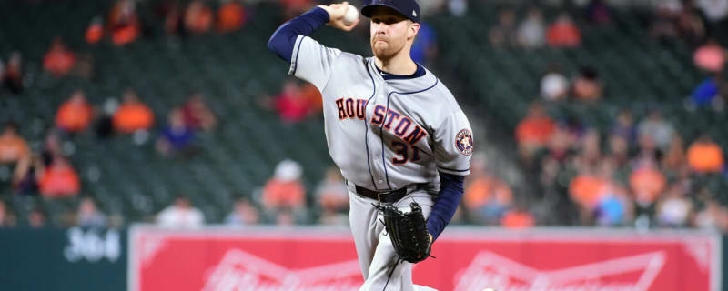 Former Astros Starter Announces Retirement