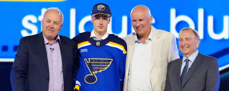 Blues sign 2024 No. 16 pick Adam Jiricek to his ELC