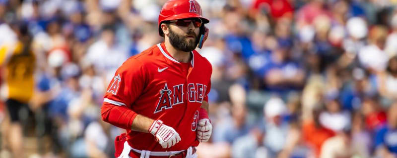 Angels&#39; Injured Infielder Has No Timetable for Return