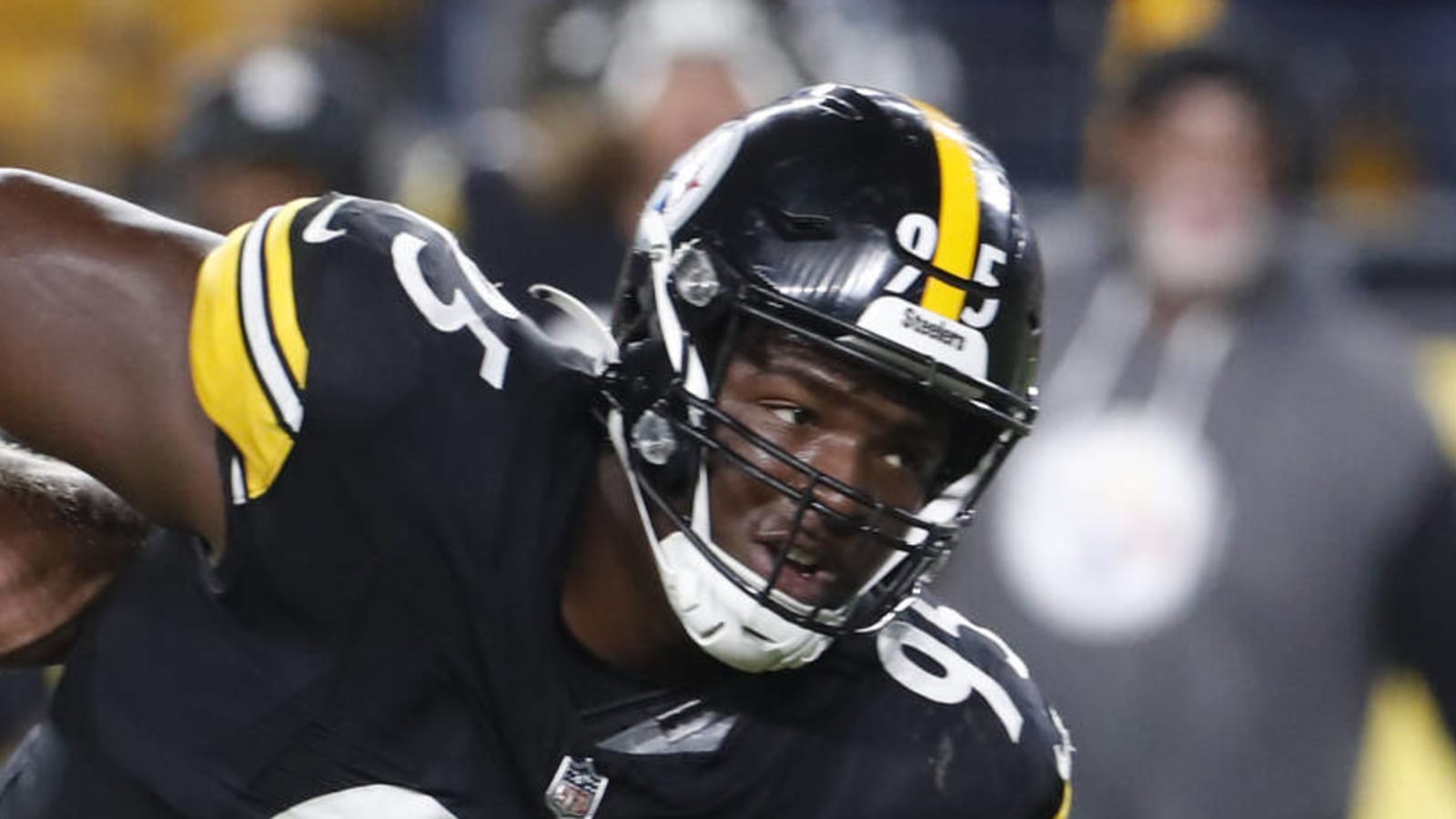 Watch: Steelers Rookie Keeanu Benton Notches First Career Sack