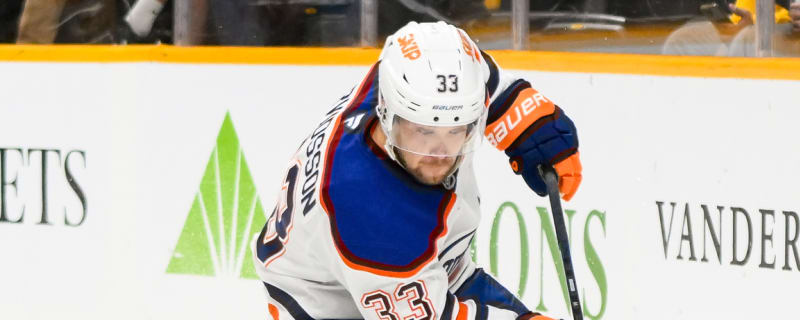 Oilers place forward Viktor Arvidsson on IR