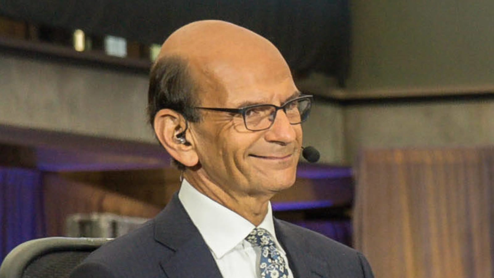 Paul Finebaum: 'College football season is slipping away'