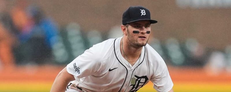 Tigers make shocking move after top prospect struggles