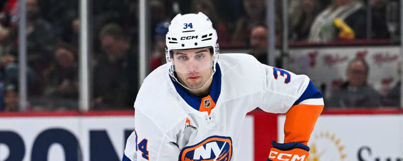 Islanders place defenseman on waivers with Anthony Duclair's return looming