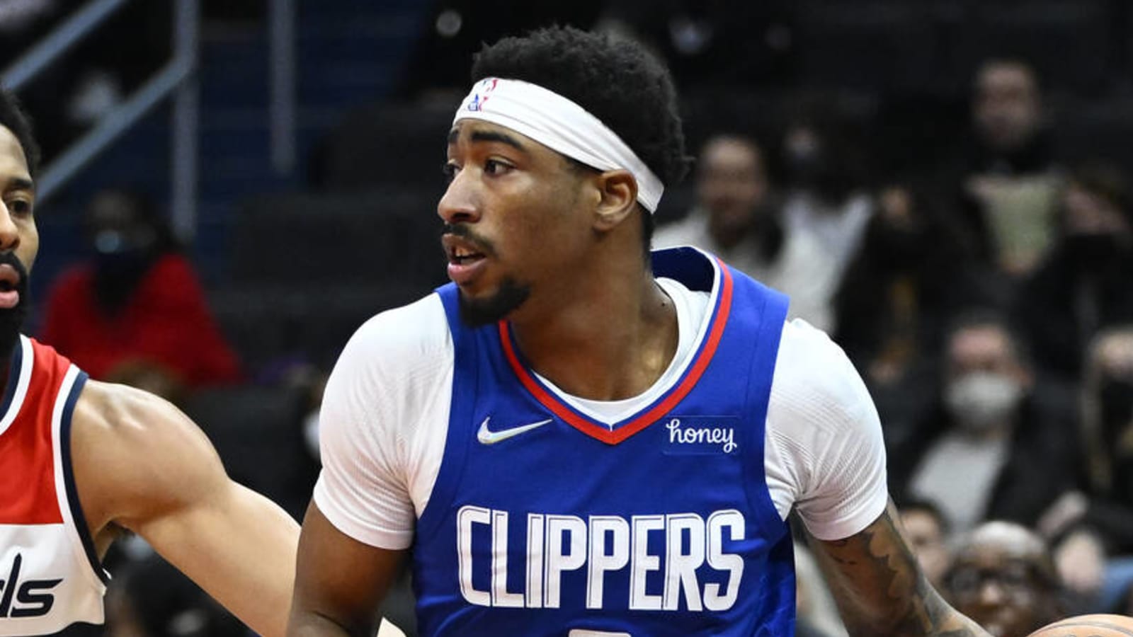 Clippers sign Moses Brown, Xavier Moon and Jay Scrubb