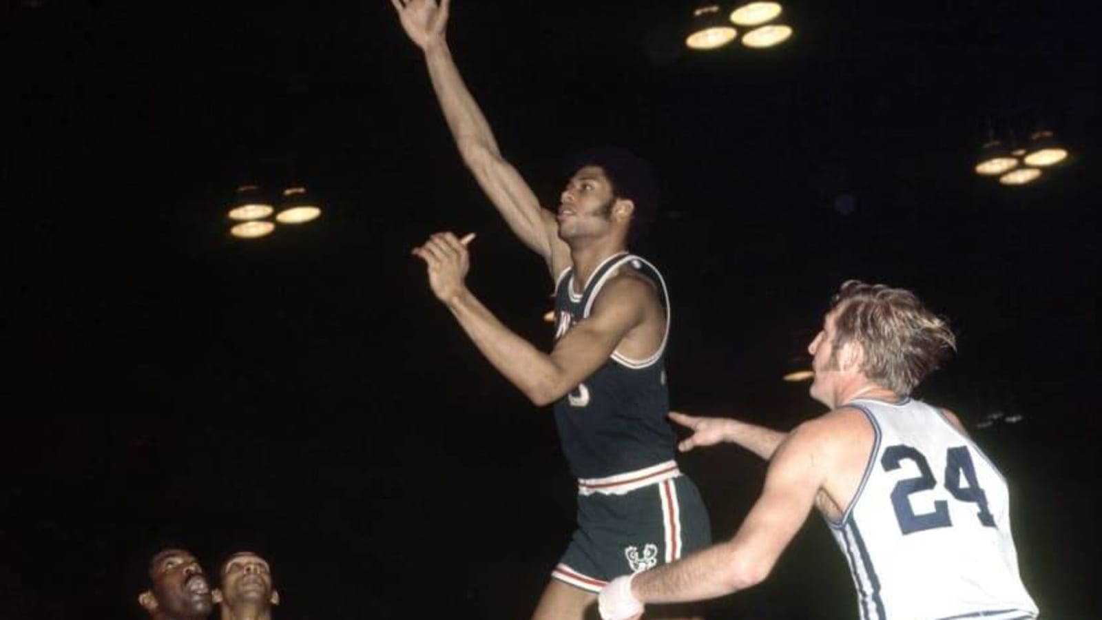 Why Robert Parish says Kareem Abdul-Jabbar was the best opponent he ever faced