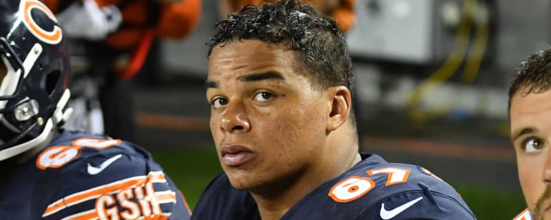 Broncos sign veteran center after losing starter