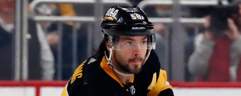 Penguins defenseman records 700th career point