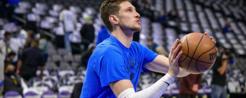 Reports: Pistons to buy out Mike Muscala, making him free agent