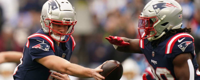 Patriots&#39; Veteran Running Back Impresses With Body Transformation in 2025