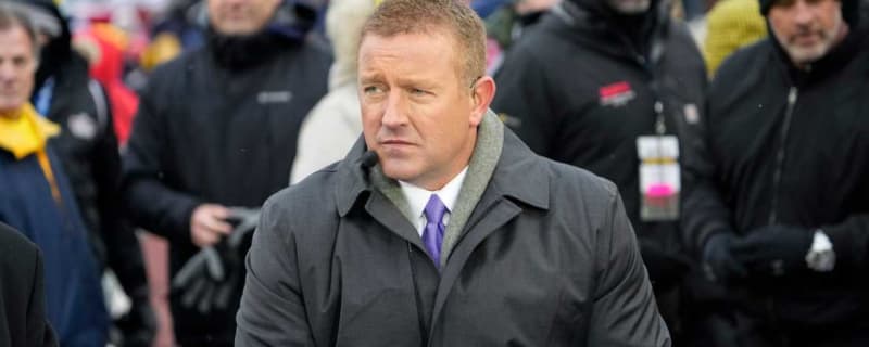 Kirk Herbstreit Shows Campus Covered In Snow Before College Football Playoff Game