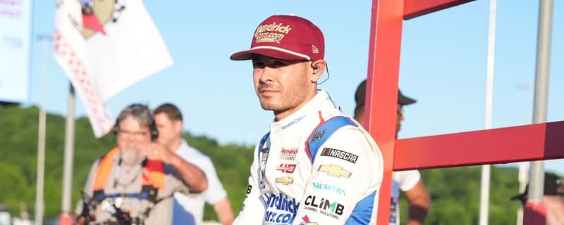 Watch: Kyle Larson arrived at NASCAR All-Star race in helicopter