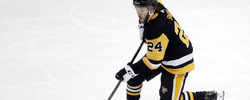 Out of place in AHL, Penguins defenseman Ty Smith is working to