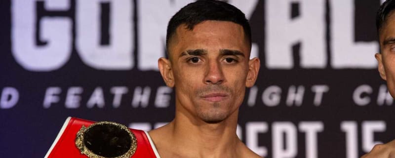 Luis Alberto Lopez Out To Prove He’s The World’s Best Featherweight Against Angelo Leo
