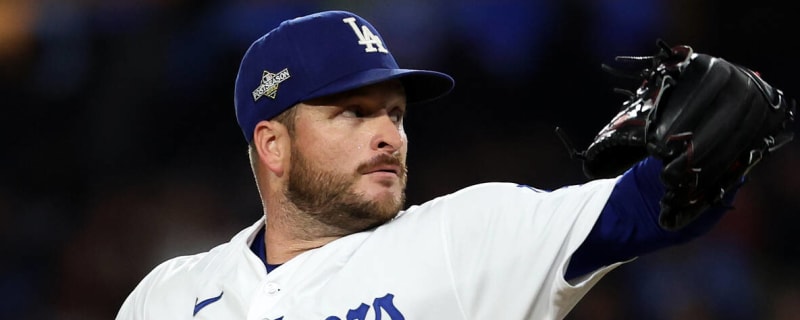 Dodgers veteran reliever placed on injured list