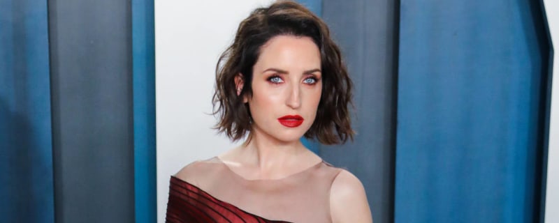 Actress Zoe Lister-Jones calls Chris Noth 'a sexual predator' in lengthy note