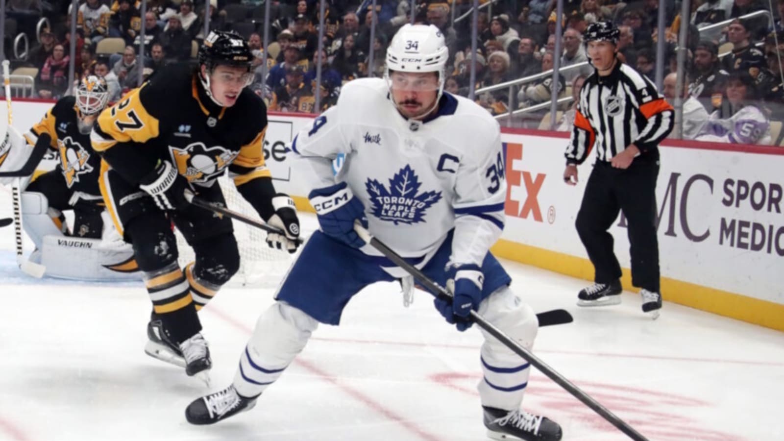 Maple Leafs center Auston Matthews to miss fifth straight game with upper-body injury