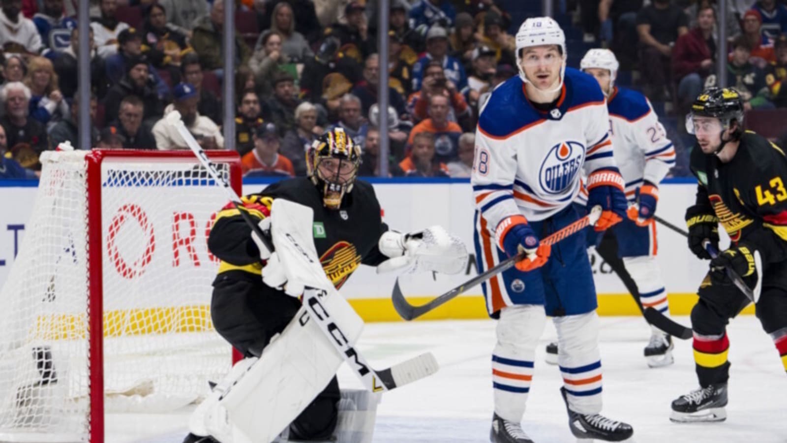 Oilers forward Zach Hyman returns to lineup following five-game absence