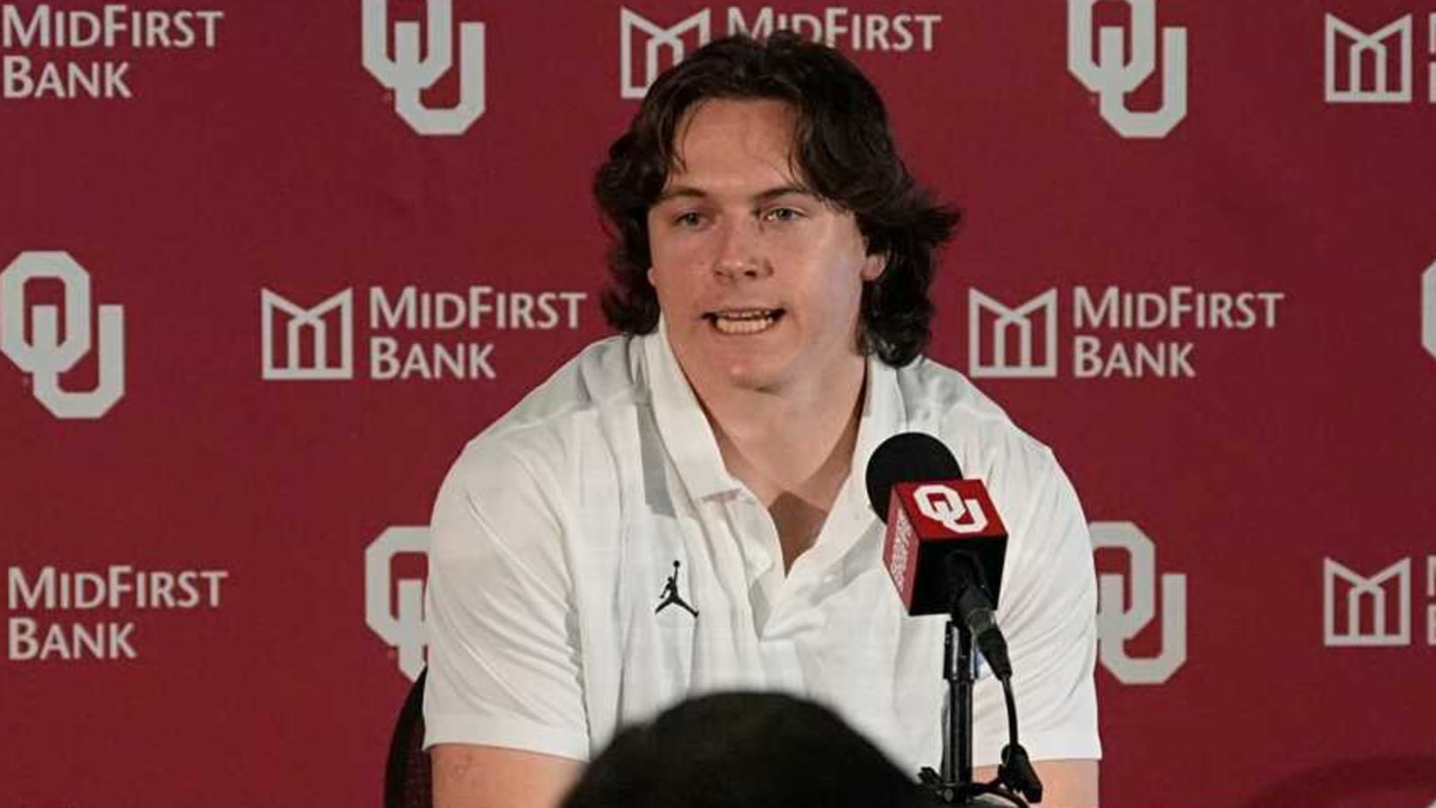 New Oklahoma QB John Mateer not focused on Heisman hype