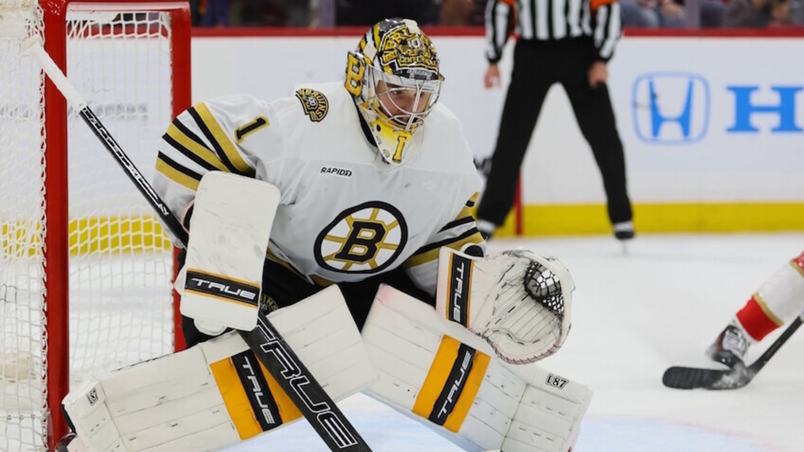 Have the Boston Bruins Fumbled the Jeremy Swayman Contract Situation?