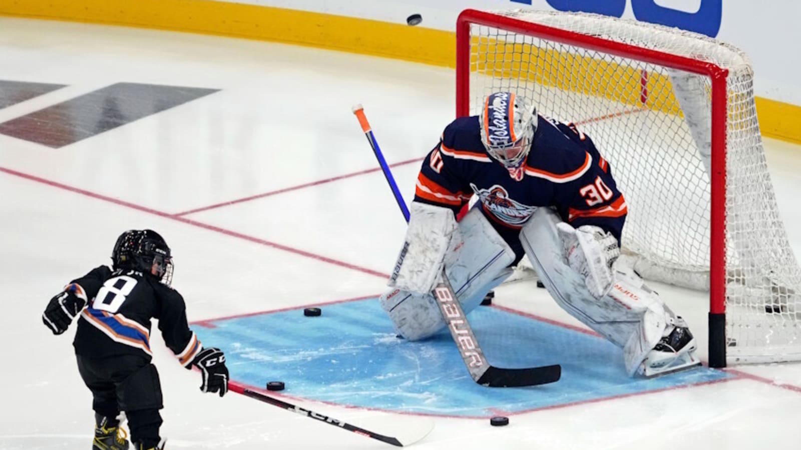 Islanders HC Patrick Roy confirms Ilya Sorokin underwent back surgery during offseason