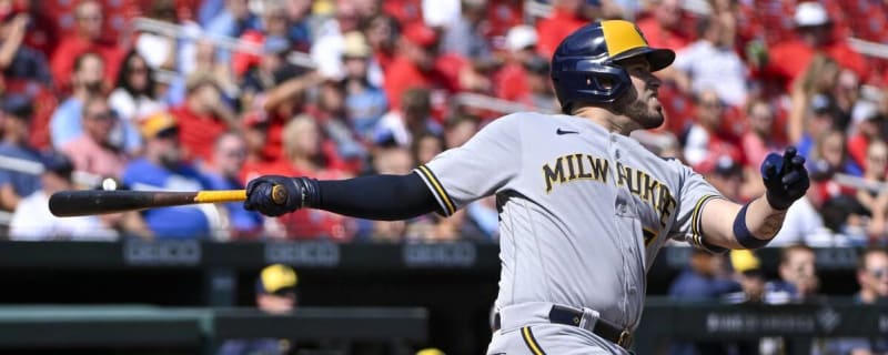 Former Padres Catcher Signs Multi-Year Deal With Astros