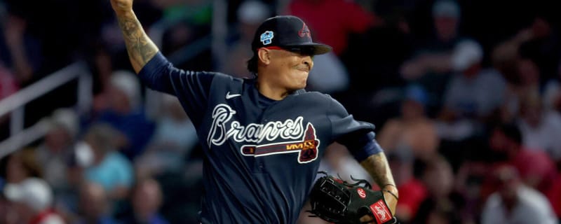 Jesse Chavez injury update: Braves reliever put on IL after being