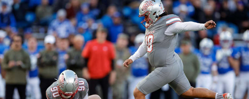 2024 NFL Draft Profile: UNLV Kicker Jose Pizano