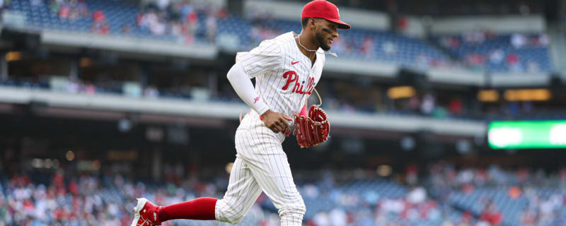 Phillies Outfielder Makes Team, Personal Change After Uncertain Spring