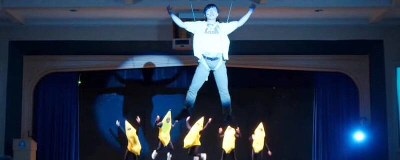 Kevin Hart’s PROM DATES Clip Shows Embarrassing BEETLEJUICE-Inspired Promposal