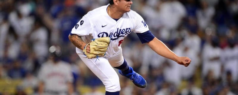 Dodgers add LHP Victor Gonzalez as RHP Yency Almonte hits IL