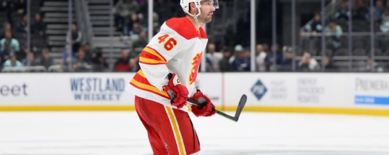 Sabres sign Colton Poolman to one-year, two-way contract