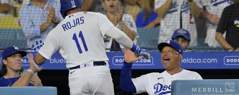 Dave Roberts does not want Dodgers players mic'd up during game