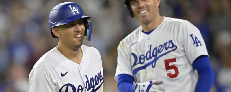 Dodgers option Austin Barnes to Oklahoma City, plan to recall Will