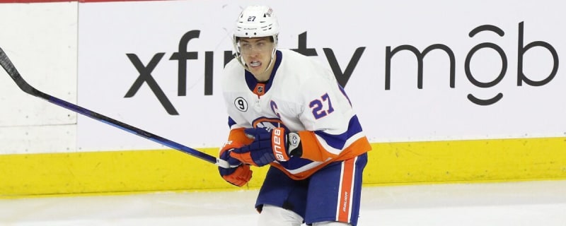 Islanders Must Address Lee’s Pending 2026 Free Agency This Summer