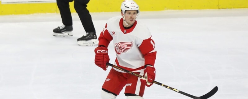 Wild Trade For Tarasenko to Start Off Free Agency Early