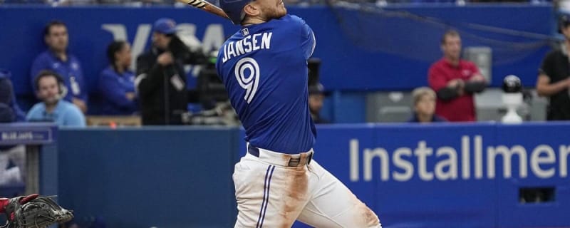 Blue Jays' Danny Jansen shaves mustache mid-game, reaps benefits