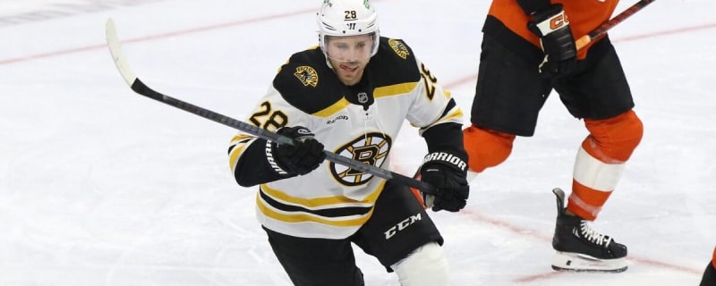 Bruins 2024-25 Player Grades: Elias Lindholm