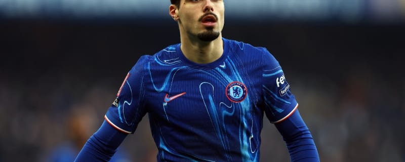 Sources: Arsenal and Manchester City prepare to battle for €80m attacker in January