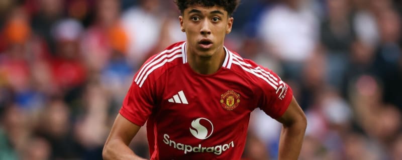 'Proud moment' – Manchester United forward’s new contract confirmed