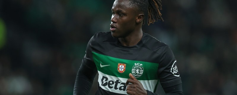 Report: Raheem Sterling given Chelsea getaway as elite club makes approach