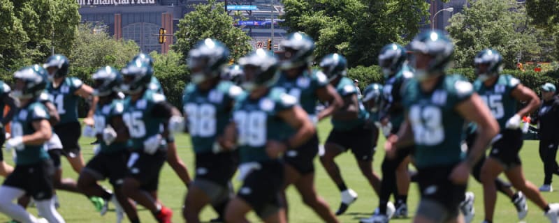 Eagles continue to add more competition to secondary room